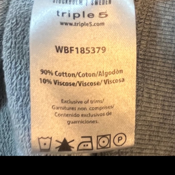 Classic WeSC Icon Crewneck Unisex Tween Sweatshirt, Medium 10 - Picture 8 of 12